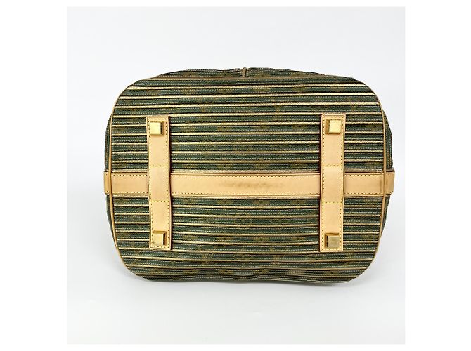 Noe Clutch Louis Vuitton Monogram in tela Monogram medium Marrone - vista 5