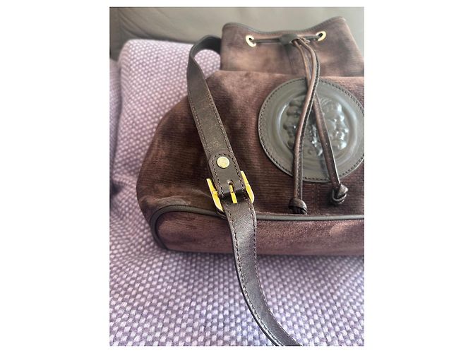 Fendi Borsa a Secchiello in Pelle Velluto a Coste Marrone - vista 4