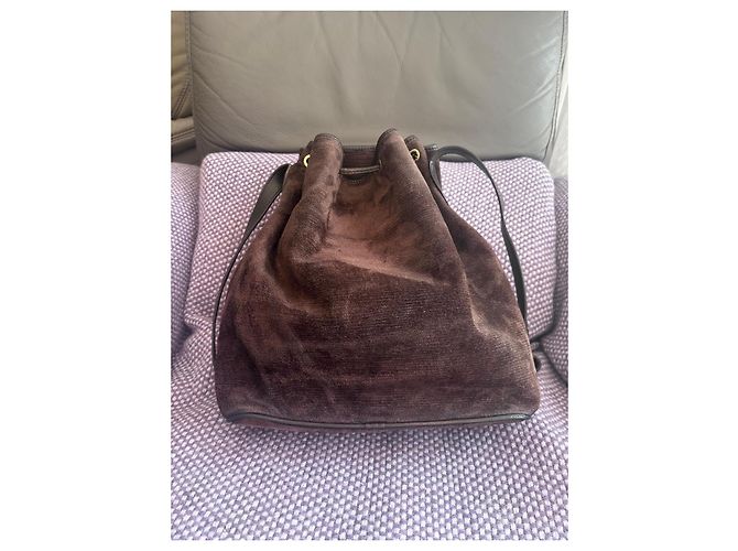 Fendi Borsa a Secchiello in Pelle Velluto a Coste Marrone - vista 6