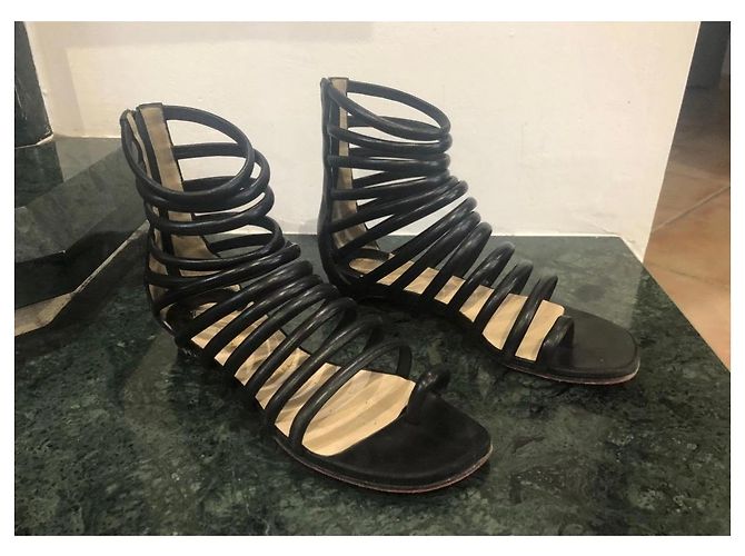 Christian Louboutin Sandali Cachetta in pelle Nero - vista 2