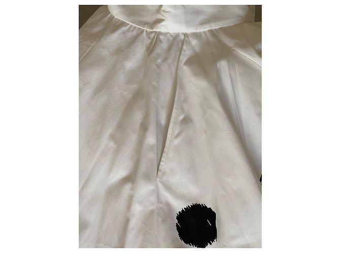 Saia Maxi Prada de Algodão Branco Estampado Preto - vista 5