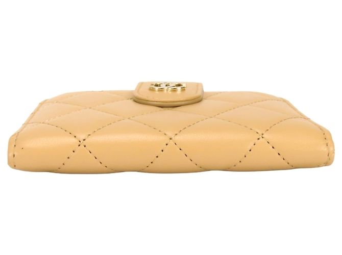 Cartera Compacta Chanel Matelassé Beige - vista 4