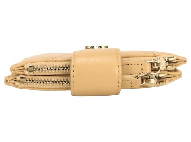 Cartera Compacta Chanel Matelassé Beige - vista 5