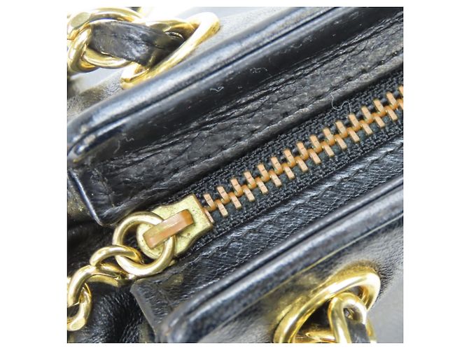 Borsa a tracolla Chanel in agnello nero - vista 16