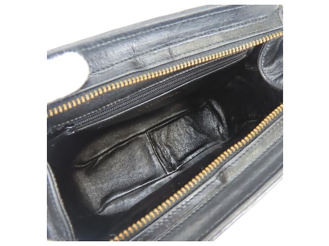 Borsa a tracolla Chanel in agnello nero - vista 17