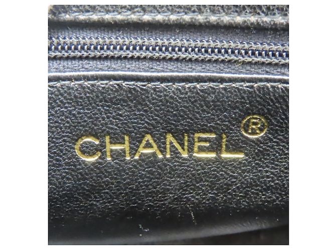 Borsa a tracolla Chanel in agnello nero - vista 19