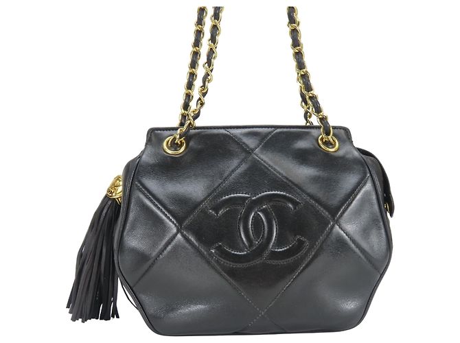 Borsa a tracolla Chanel in agnello nero - vista 2