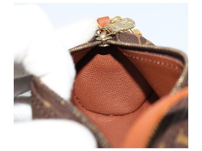 LOUIS VUITTON Monogram Papillon Pouch LV Auth 180346 Monograma - vista 12