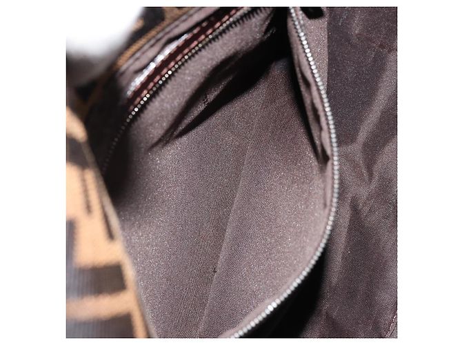 FENDI Zucca Canvas Mamma Baguette Borsa a Spalla Nero Marrone Auth 179826SAV - vista 23