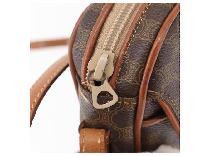 Céline Borsa a tracolla CELINE Macadam Canvas PVC Pelle Marrone Oro Auth bs35244 D'oro - vista 15