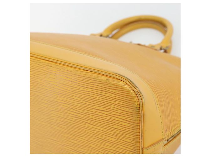 Borsa LOUIS VUITTON Epi Alma Gialla M52149 LV Auth 181229 Giallo - vista 15