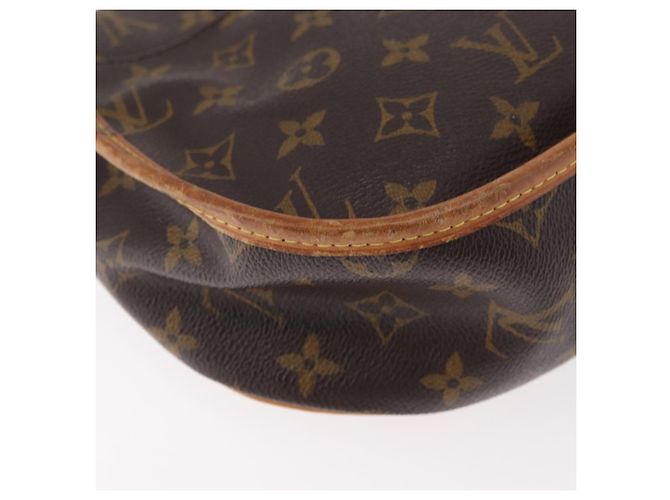 LOUIS VUITTON Monogram Menilmontant PM Shoulder Bag M40474 LV Auth BA12779 - view 17