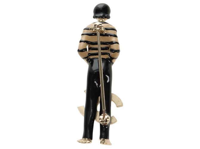Spilla Mademoiselle Doll CHANEL in metallo Gold CC Auth 181111V D'oro - vista 5