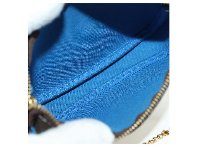 LOUIS VUITTON Vivienne Mini Pochette Accessoires Pochette M68489 LV Auth 176745SAM Monogramma - vista 10