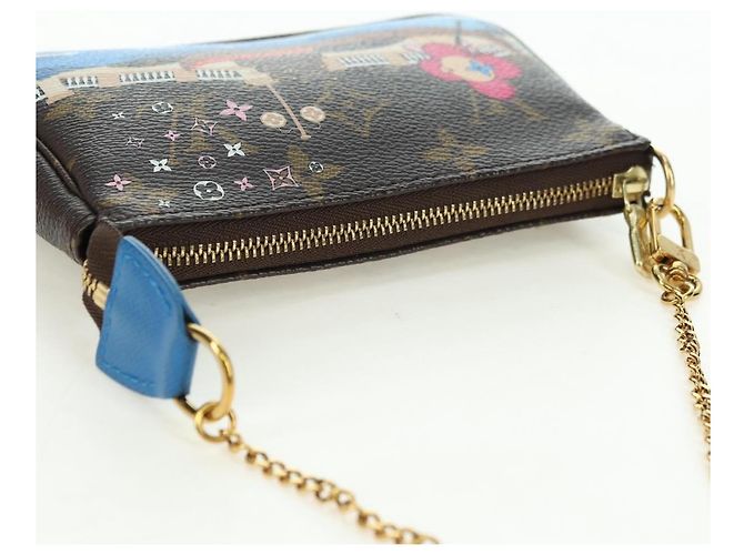 LOUIS VUITTON Vivienne Mini Pochette Accessoires Pochette M68489 LV Auth 176745SAM Monogramma - vista 6