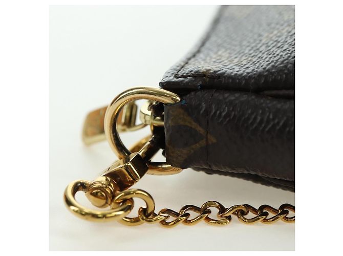 LOUIS VUITTON Vivienne Mini Pochette Accessoires Pochette M68489 LV Auth 176745SAM Monogramma - vista 8