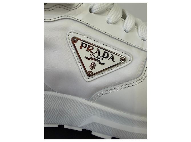 Prada Prax 01 - 2026 Bianco - vista 3