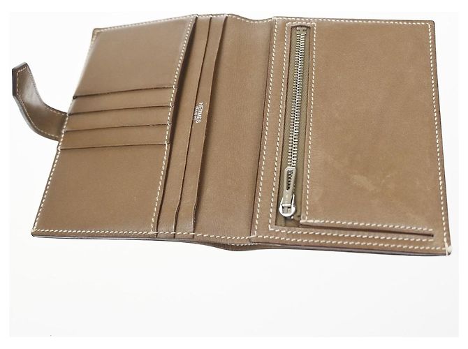 Hermès Hermes Bearn Coin Wallet Epsom Compact Brown - view 5
