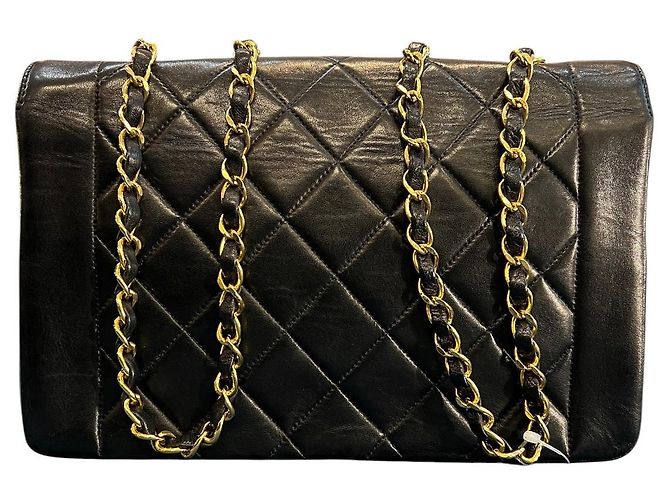 Borsa a tracolla Chanel Diana Flap in agnello Medium 1991 - vista 4