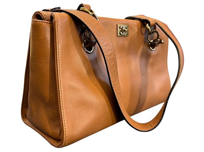 Borsa a Spalla Chanel CC Soft Calfskin Turnlock 2002 - vista 2