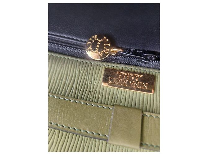 Borsa a tracolla Nina Ricci in pelle testurizzata verde - vista 3