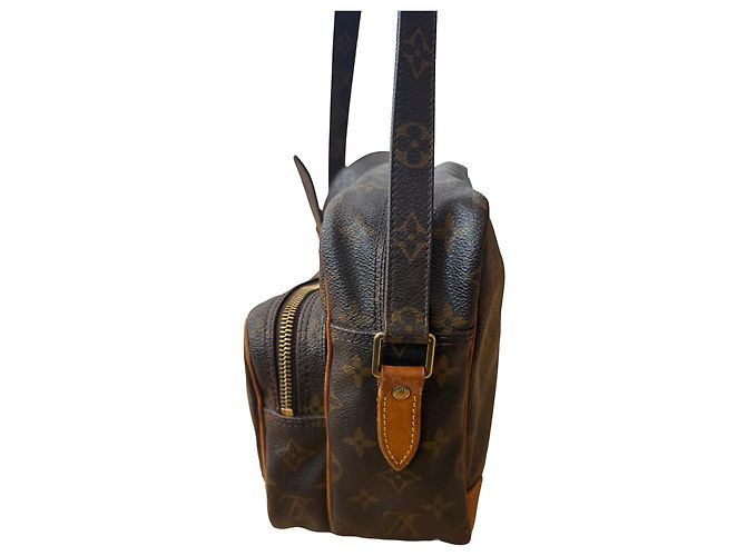 Bolso de mano Louis Vuitton Nile - vista 2