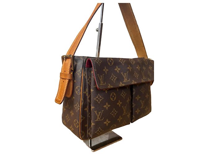 Louis Vuitton Viva Cite GM - vista 2