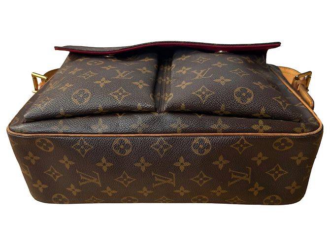 Louis Vuitton Viva Cite GM - vista 3