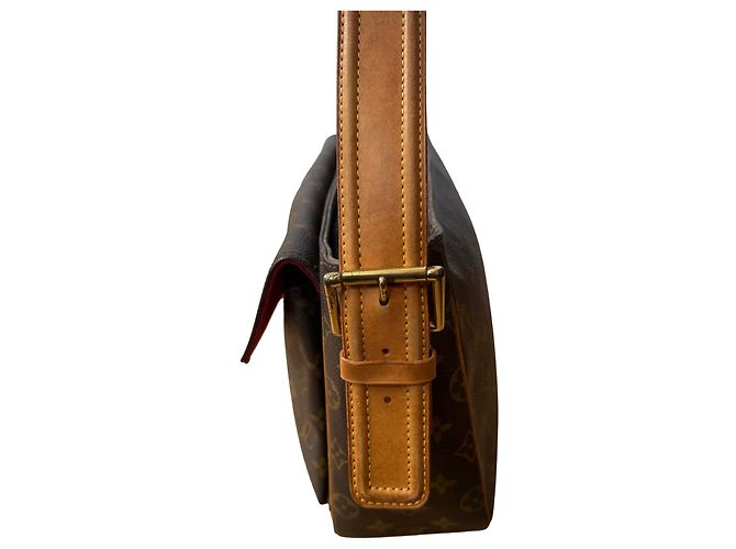 Louis Vuitton Viva Cite GM - vista 6