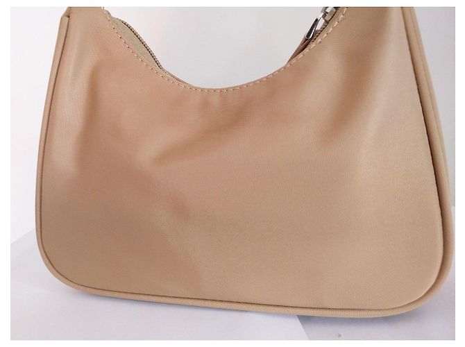 Prada Re-Edition Borsa in nylon beige - vista 14