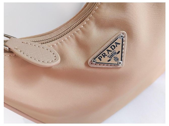Prada Re-Edition Borsa in nylon beige - vista 15