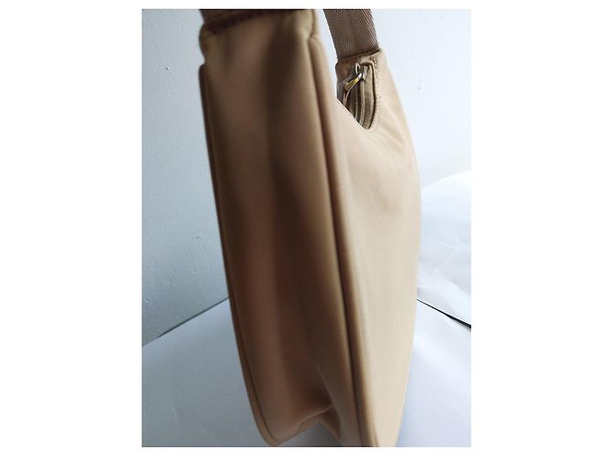 Prada Re-Edition Borsa in nylon beige - vista 4