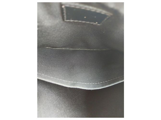 Louis Vuitton Monogram Eclipse Umhängetasche Schwarz - Ansicht 8