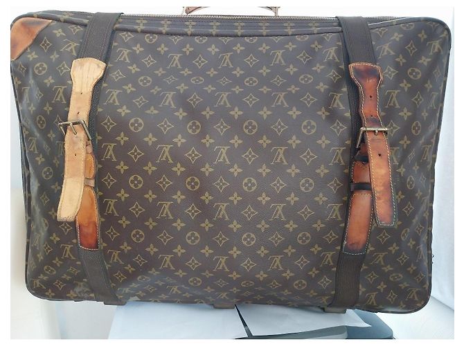 Louis Vuitton Monogram Satellite 65 Marrone - vista 2