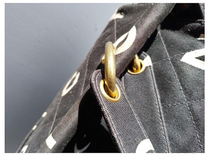 Chanel Logo Canvas Shopper Schwarz Weiß - Ansicht 14