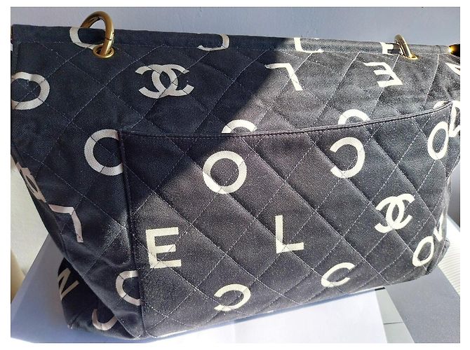 Chanel Logo Canvas Shopper Schwarz Weiß - Ansicht 3