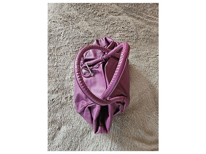 Salvatore Ferragamo Borsa Hobo Gancini in Pelle Viola Porpora - vista 2