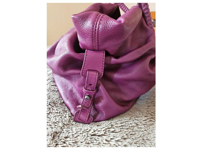Salvatore Ferragamo Borsa Hobo Gancini in Pelle Viola Porpora - vista 5