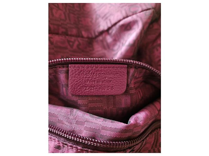 Salvatore Ferragamo Borsa Hobo Gancini in Pelle Viola Porpora - vista 7