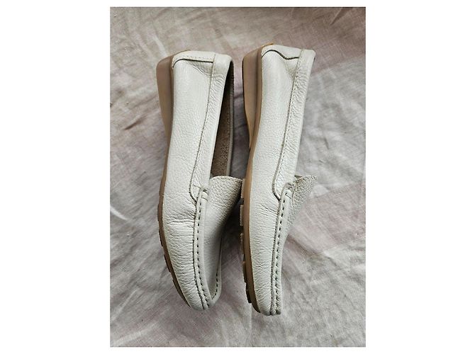 Autre Marque Hush Puppies Mocassini in pelle bianca Bianco - vista 4