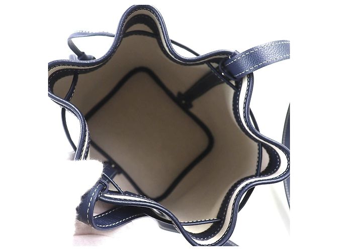 Borsa a secchiello Goyard Petit Flo in pelle di vitello Blu Blu navy - vista 9