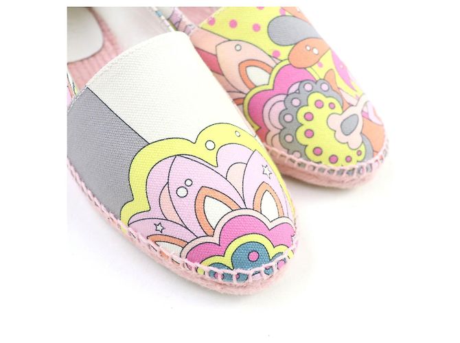 Hermès Hermes Espadrilles aus Canvas mit durchgehendem Logo-Print
Slip-on Mehrfarben - Ansicht 8