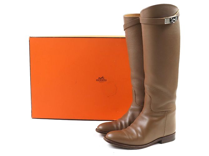 Hermès Botas Hermes Jumping Kelly Buckle de Cuero Castaño - vista 2