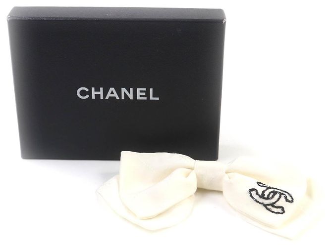 Fermaglio con nastro Chanel Accessorio per capelli Bianco - vista 2