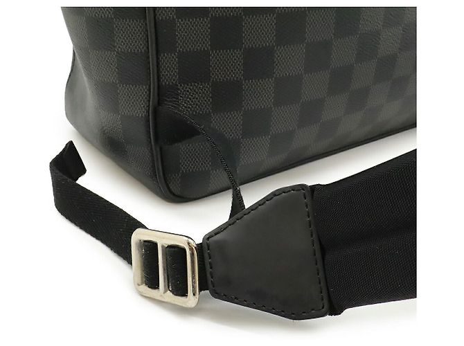 Zaino Louis Vuitton Josh Damier Graphite Nero Grigio - vista 5