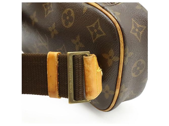 Borsa a tracolla Louis Vuitton Pochette Gange Monogram Marrone - vista 6