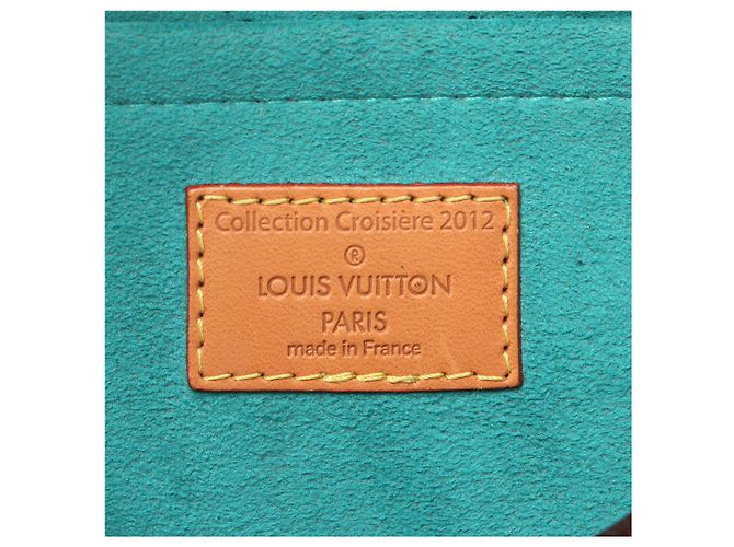 Borsa a tracolla Louis Vuitton Monogram Perforated Saumur 30 Canvas M93998 Marrone - vista 12