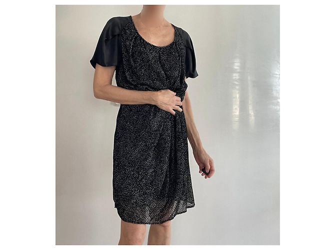 Kenzo Asymmetrisches Kleid Schwarz mit Punkten Aus weiß - Ansicht 15