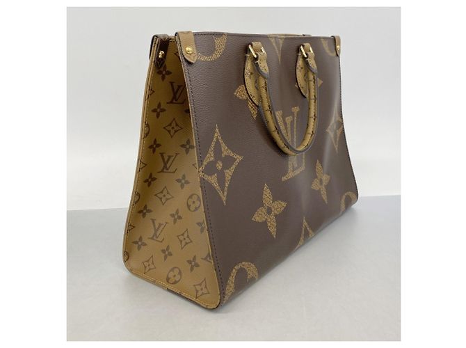 Borsa Tote Louis Vuitton Monogram Giant Reverse OnTheGo MM Marrone - vista 2
