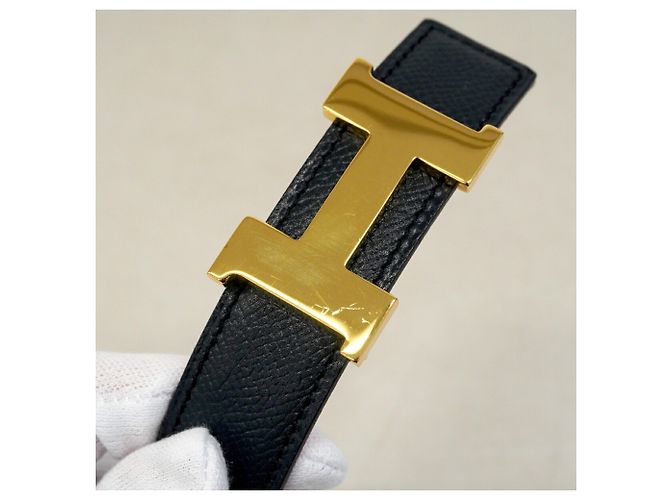 Hermès Hermes Constance Gürtel aus schwarzem Courchevel Leder - Ansicht 4